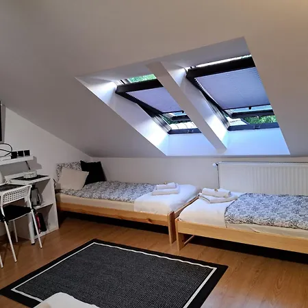 Проживание в семье Krakowia Krzeszowice